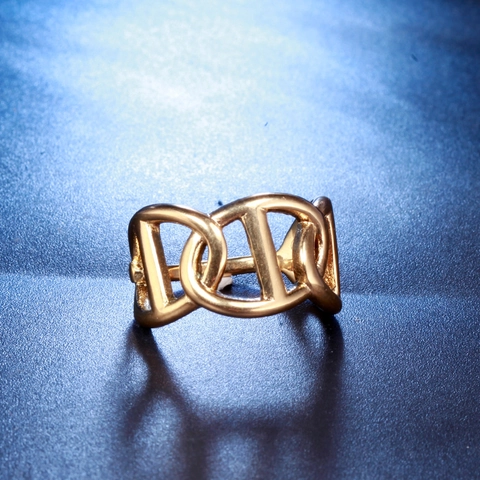 Vintage Hol Hart Geometrische Ring Titanium Staal Verguld Eenvoudige Mode Veelzijdige Sieraden Voor Dames Heren Cadeau