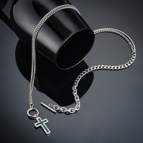 Collier Pendentif Croix en Acier Inoxydable pour Hommes Femmes Bijoux Hip Hop Zirconium Vert Taille Carrée Fermoir Cabillot