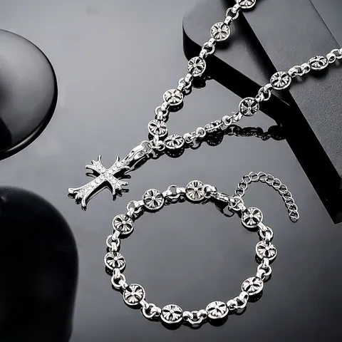 Collana e Bracciale a Croce in Rame Gotico Vintage con Strass e Catena a Fiori Gioielli Retro Argento Unisex
