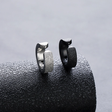 Modern Minimalist Stainless Steel Frosted Ear Clips For Men Women Non-Pierced Punk Geometric Round Clip-On Earrings Fashion Jewelry