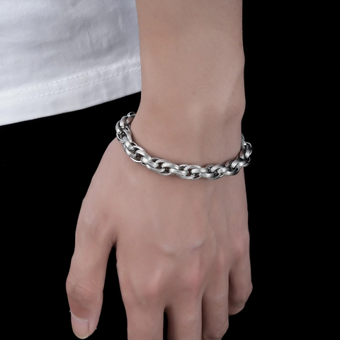 Minimalist Titanium Steel Twisted Chain Bracelet For Men Women Silver Electroplated Industrial Style High-end Metal Jewelry Gift