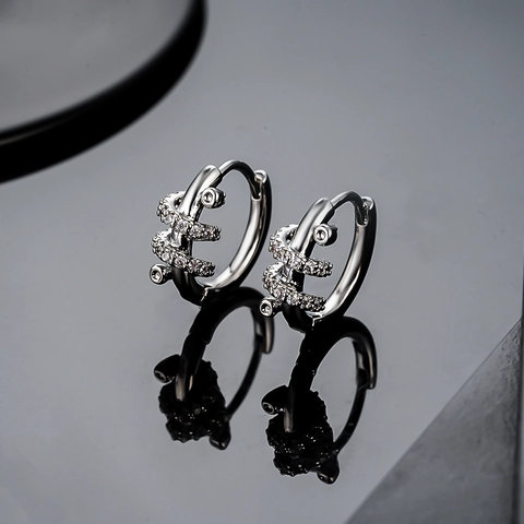 Boucles d'Oreilles Créoles en Cuivre Forme de Serpent pour Hommes Femmes Micro-Serti Strass Design Animal Bijoux de Mode