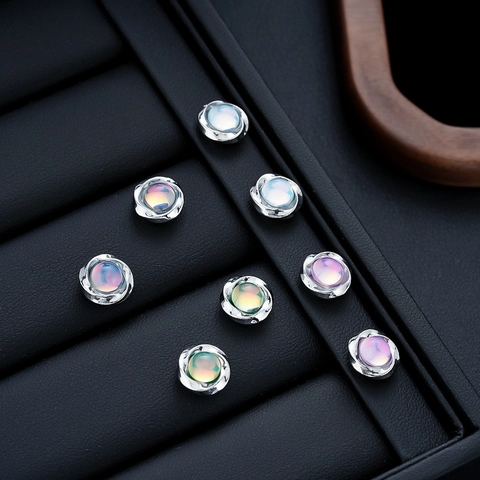 Clip d'Oreille Magnétique Anneau de Mobius Minimaliste Cuivre Strass Boucles d'Oreilles Géométriques Sans Perçage Homme Femme Bijoux