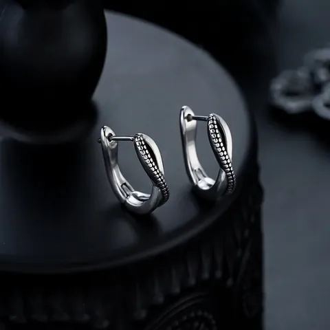 Vintage Stainless Steel Twist Hoop Earrings Beaded Textured Cross Ear Buckle Retro Unisex Fashion Jewelry Silver Color