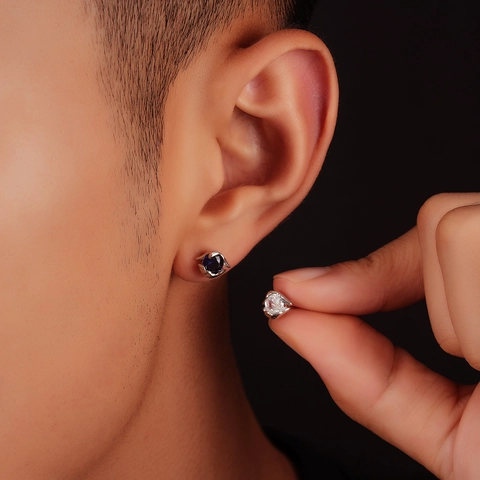 Boucles d'Oreilles Clous en Cuivre Oeil Unisexe Avec Zirconia Incrusté Électroplaqué Style Punk Personnalisé Bijoux pour Hommes Femmes