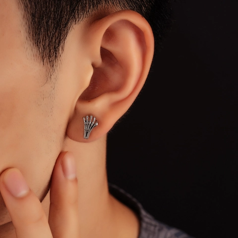 Gothic Punk Skeleton Hand Stud Earrings For Men Women Titanium Steel Polished Bone Palm Ear Buckle Individual Trend Jewelry