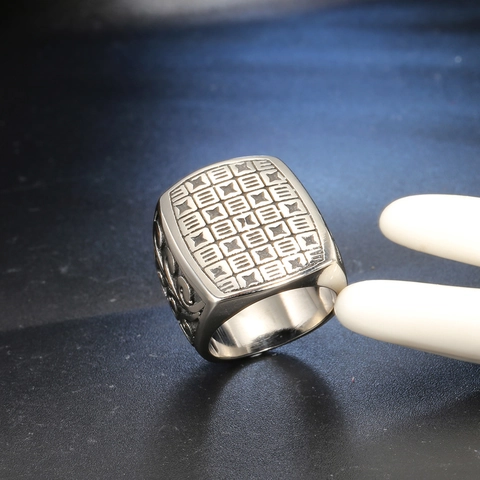 Vintage Stainless Steel Square Signet Ring For Men Geometric Grid Pattern Scrollwork Embossed Punk Biker Fashion Jewelry Finger Ring