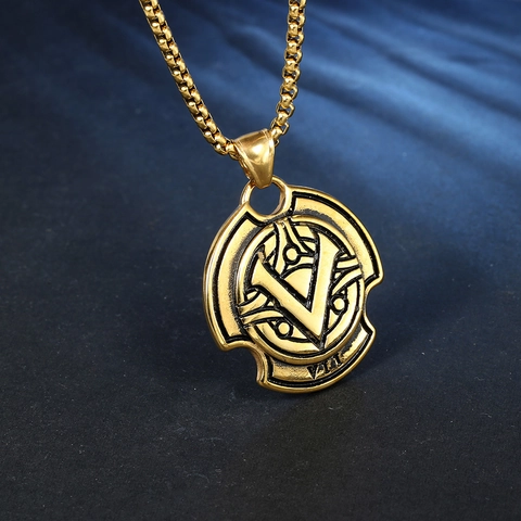 Viking Stainless Steel Pendant Only Without Chain Retro Punk Roman Numerals VII V Symbol Round Shield Jewelry Pendant For Men