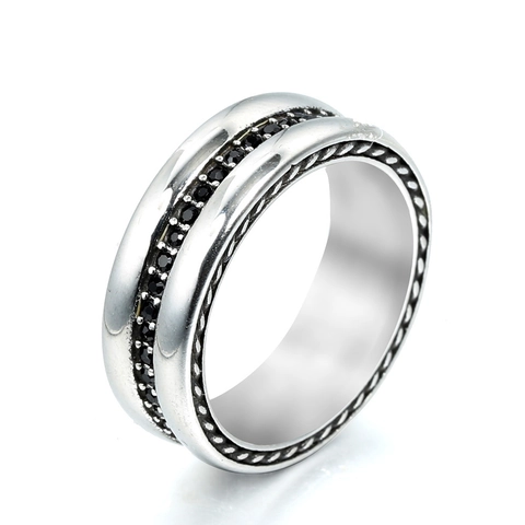 Anello a Fascia in Acciaio al Titanio per Uomo Donna Con Intarsio di Strass Neri Bordo Intrecciato Moda Semplice Gioielli Unisex