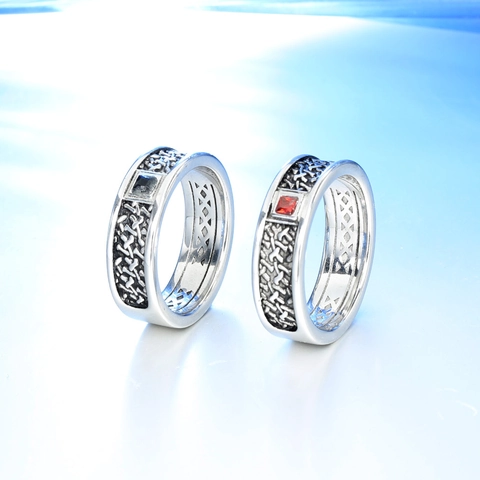 Anello Vintage in Acciaio al Titanio da Uomo Trama Intrecciata Retro Strass Quadrato Incastonato Stile Biker Punk Gioielli Moda