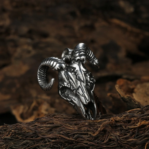 Collana con Ciondolo a Forma di Teschio di Capra in Acciaio Inossidabile Vintage per Uomo Gioielli in Osso Animale Gotico Punk Colore Acciaio