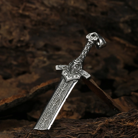 Collana con Ciondolo a Spada Vichinga Vintage in Acciaio Inossidabile Argento Antico Rune Nordiche Amuleto Leone per Uomo Gioielli