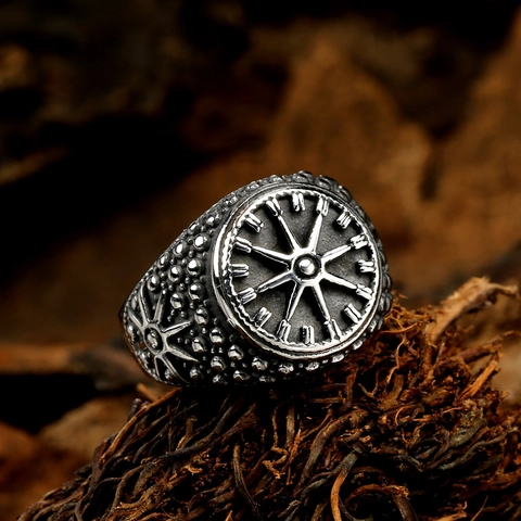 Anello Vichingo Bussola Vintage per Uomo in Acciaio Inossidabile Totem Nordico Anello a Sigillo Punk Rilievo Numeri Romani