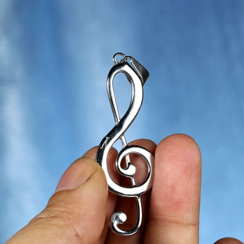 Collana con Ciondolo a Forma di Nota Musicale Chiave di Violino in Acciaio Inossidabile per Uomo Donna Punk Rock Hip Hop Gioielli