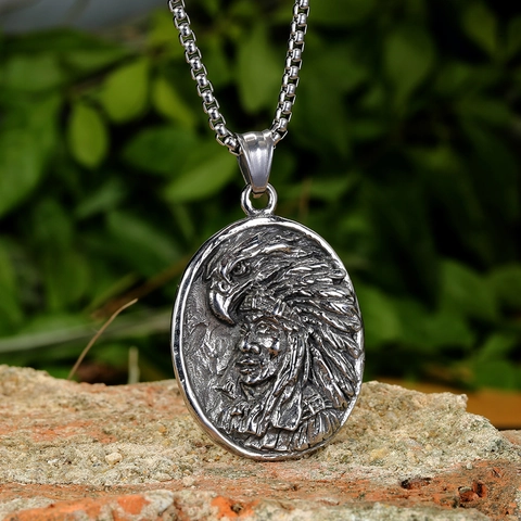 Vintage Stainless Steel Indian Chieftain Eagle Relief Pendant Necklace For Men Antiqued Silver Ethnic Style Jewelry Gift