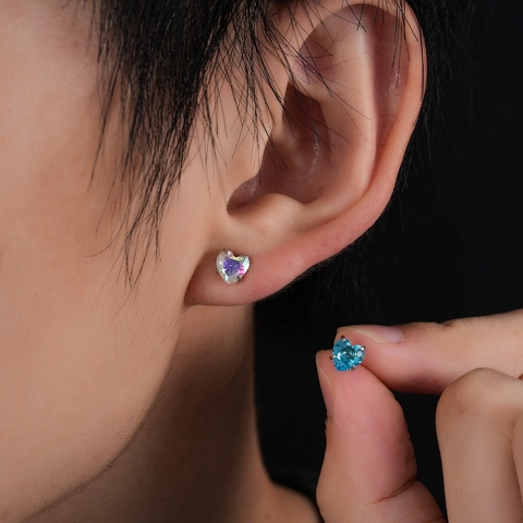 Orecchini a Bottone in Acciaio Inossidabile a Forma di Cuore Blu Iridescente Strass Lucido Gioielli per Donna Uomo Regalo