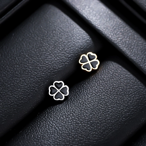 Titanium Steel Enamel Four Leaf Clover Stud Earrings For Women Men Light Luxury Polished Black Oil Drop Earrings Jewelry Gift