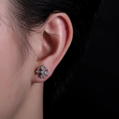 Koper Gotisch Iris Kruis Strass Oorknopjes Voor Mannen Vrouwen Unisex Lichte Luxe Zilverkleur Mode Sieraden Accessoires