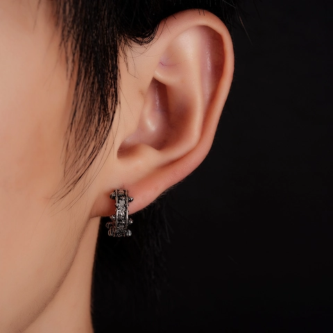 Pendientes de Botón de Cruz de Acero de Titanio Gótico Vintage para Hombres Mujeres Punk Retro Joyas Pulidas Hip Hop