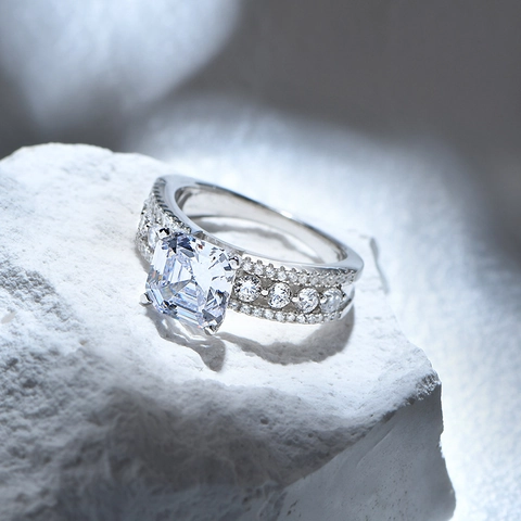 Luxury 925 Sterling Silver Square Cut Zirconia Ring For Women Micro Pave Rhinestone Engagement Wedding Band Jewelry