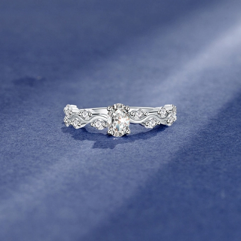 Elegante 925 Sterling Zilveren Ring Voor Dames Met Ovale Zirconia Wijnstok Ontwerp Lichte Luxe Mode Sieraden Ring