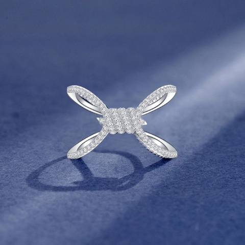 Anello Nodo in Argento Sterling 925 Micro Pave Zirconia Incrociato Elegante Gioielli di Moda per Regalo Donna Tonalità Argento