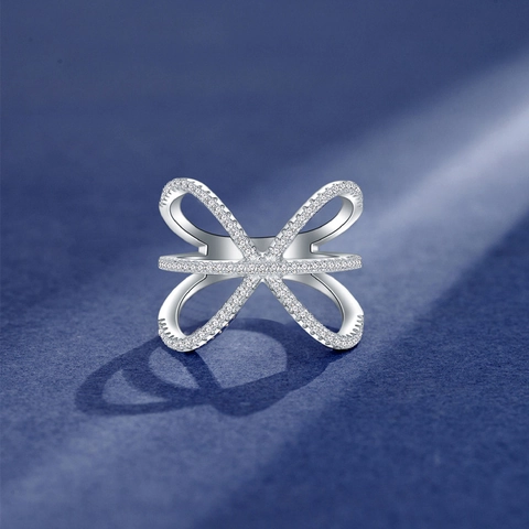 Luxus 925 Sterlingsilber Überkreuzter X-Ring Für Damen Pave Zirkonia Mikro-Eingelegter Modeschmuck Schickes Geschenk