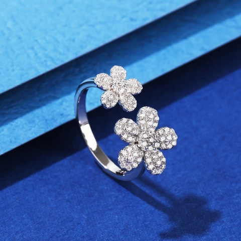Elegante 925 Sterling Zilveren Madeliefje Ring Voor Vrouwen Prachtige Micro Ingelegde Zirconia Bloemen Verstelbare Open Ring
