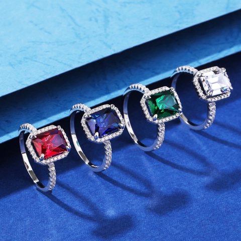 Lussuoso Anello Halo in Argento Sterling 925 con Zirconia Taglio Smeraldo per Donna Elegante Anello con Pietre Rosse Blu Verdi Bianche