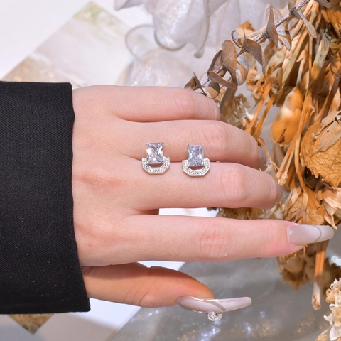 Orecchini a Bottone in Argento Sterling 925 Con Zirconia Rettangolare Taglio Smeraldo e Pavé a U Gioielli Donna Minimalisti