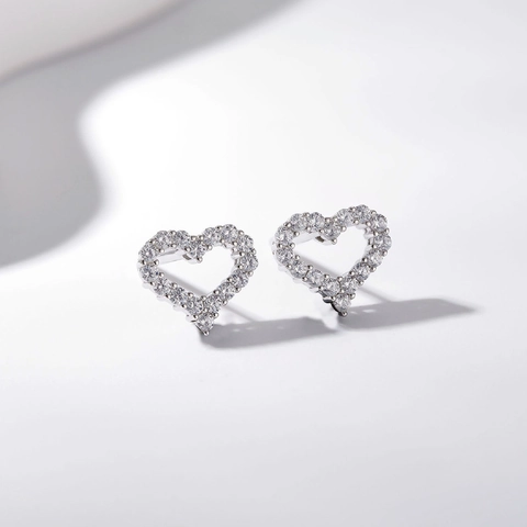 Minimalist 925 Sterling Silver Heart Stud Earrings For Women Shiny Zirconia Inlaid Romantic Fashion Commuting Jewelry Gift