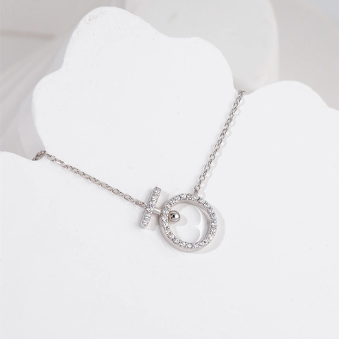 925 Sterling Silver Minimalist Rhinestone Geometric Pendant Necklace For Women Fashion Commuting Jewelry Clavicle Chain