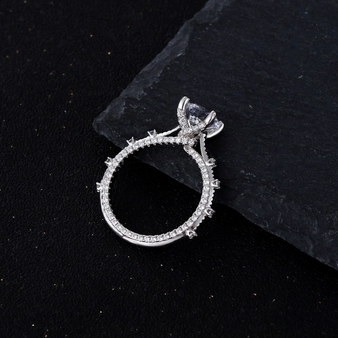 Elegant 925 Sterling Silver Round Cut Rhinestone Engagement Ring For Women Pave Setting Crown Design Wedding Jewelry Gift