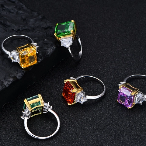 Luxury 925 Sterling Silver Three Stone Ring For Women Radiant Cut Rhinestone Engagement Wedding Party Statement Ring Jewelry