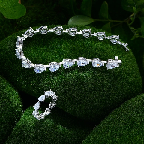 925 Sterlingsilber Birnenschliff Eternity Ring Wassertropfenform Strass Eingelegter Modering Eleganter Schmuck Für Damen Geschenk