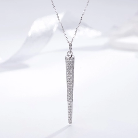 Collana Esagerata Personalizzata con Ciondolo a Cono Lungo in Argento Sterling 925 con Micro Pavé di Zirconia per Donna Gioielli