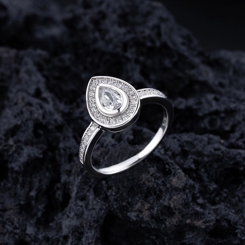 925 Sterling Silver Pear Shape Ring For Women Halo Water Drop Rhinestone Inlaid Engagement Wedding Luxury Finger Ring Jewelry