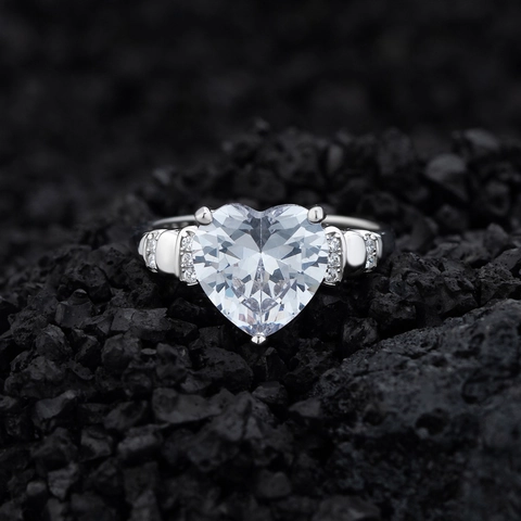 S925 Sterling Silver Heart Shaped Zirconia Ring Elegant Engagement Wedding Band For Women Romantic Fashion Jewelry Gift