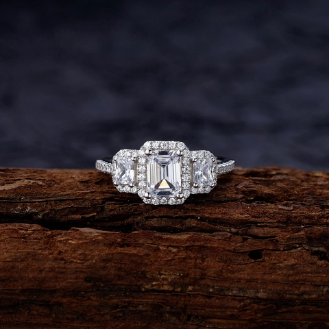 Luxe 925 Sterling Zilver Smaragdslijpsel Zirconia Halo Ring Drie Stenen Huwelijk Verloving Vingerring Mode Sieraden Voor Vrouwen