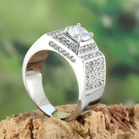 Anello in Acciaio Inossidabile Square Halo Hip Hop per Uomo Moda Bling Strass Intarsiato Oro Argento Placcato Gioielli Anello Uomo