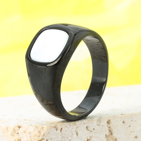 Vintage Men Stainless Steel Signet Ring Square Stone Inlay Hip Hop Polished Fashion Jewelry Finger Ring Gift