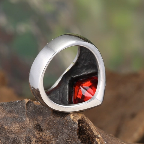 Anello Punk da Uomo in Acciaio Inossidabile Vintage Retro Con Intarsio di Strass Fascia Incisa Gioielli Moda Geometrici Gotici Regalo per Uomo