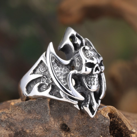 Anillo de Calavera Gótico Vintage para Hombre Acero Inoxidable Grabado Hueco Biker Punk Band Joyería Color Plata Desgastado