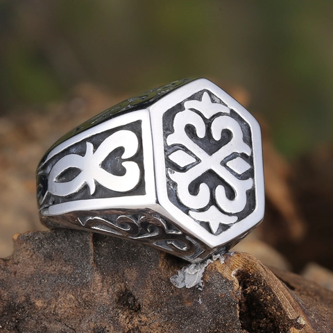 Anillo de Sello Vintage Gothic Punk Totem de Acero Inoxidable para Hombre Patrón de Relieve Hexagonal Pulido Joyería Retro