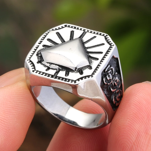 Anello in Acciaio Inossidabile Vintage Con Occhio Della Provvidenza per Uomo Donna Punk Anello Sigillo Geometrico Goffrato Gioielli alla Moda Retro