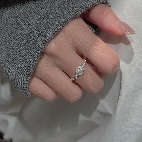 Vintage 925 Sterling Silver Heart Ring For Women Korean Style Minimalist Twisted Band Open Adjustable Finger Ring Jewelry