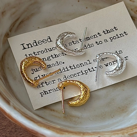 925 Sterling Silver Textured Pleated Stud Earrings For Women Irregular Hammered C-Shaped Gold Silver Fashion Jewelry Gift