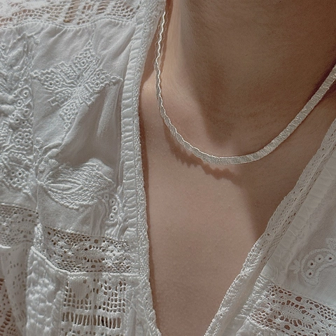 Collana Minimalista in Argento Sterling 925 con Texture Pieghettata da Donna Catena a Clavicola Irregolare Retro Gioielli Moda