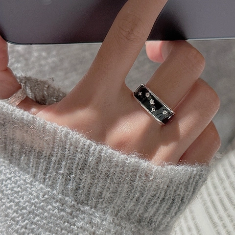 925 Sterling Silver Star Black Enamel Open Ring For Women Retro Minimalist Adjustable Finger Ring Fashion Jewelry Accessory