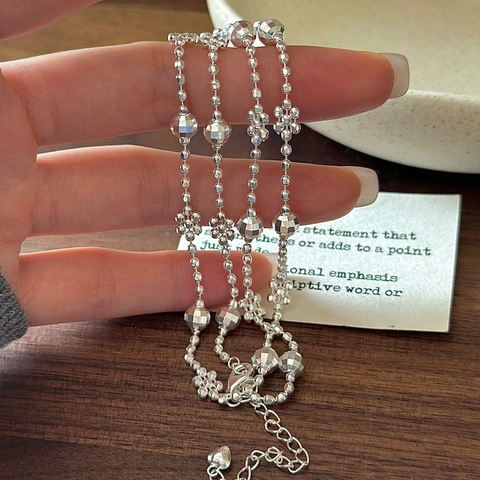 Collar de Plata de Ley 925 Vintage para Mujer Cadena de Clavícula con Cuentas Láser y Flor Calada Colgante de Corazón Joyería de Moda Regalo